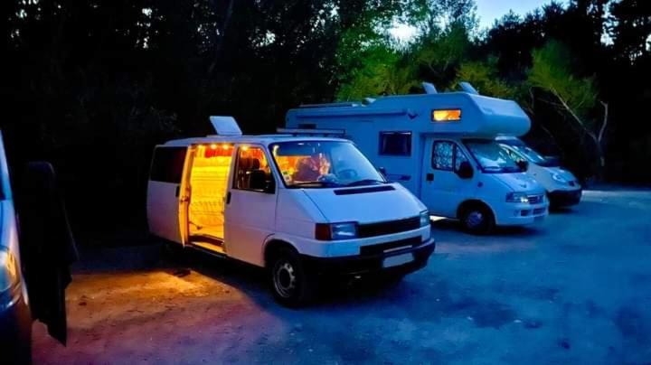 Van A Louer Proche Challes Les Eaux Campsite Bourg-Saint-Maurice